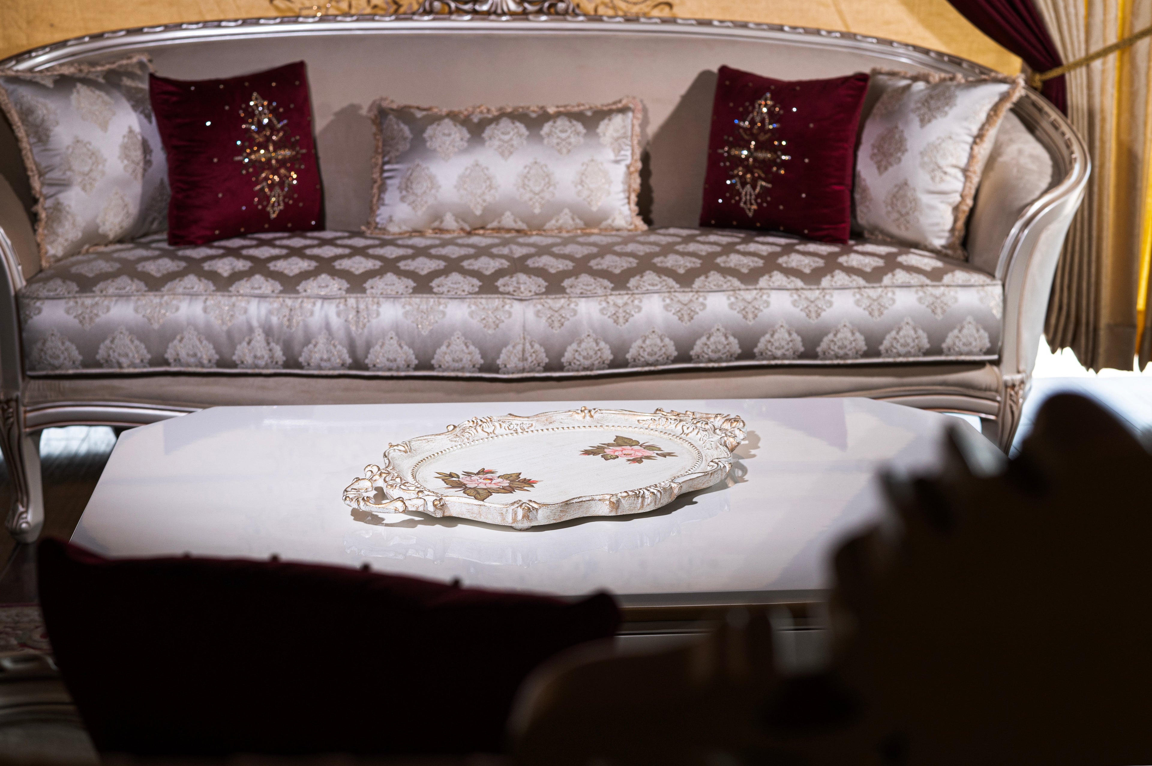 Rosette Charm – Vintage Floral Tray